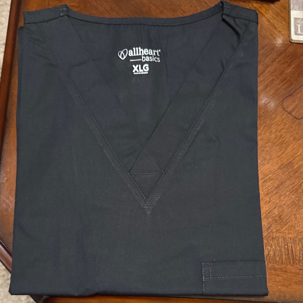 Allheart Basics Men's XLG Black Scrub Top